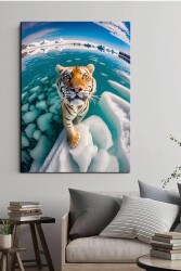 Buzullarda Kameraya Bakan Kaplan Kətan Tablo - Markaev